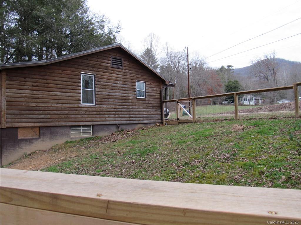 95 Reeds Creek Road Fairview, NC 28730 - Photo 24 of 26 Gallery Image 24