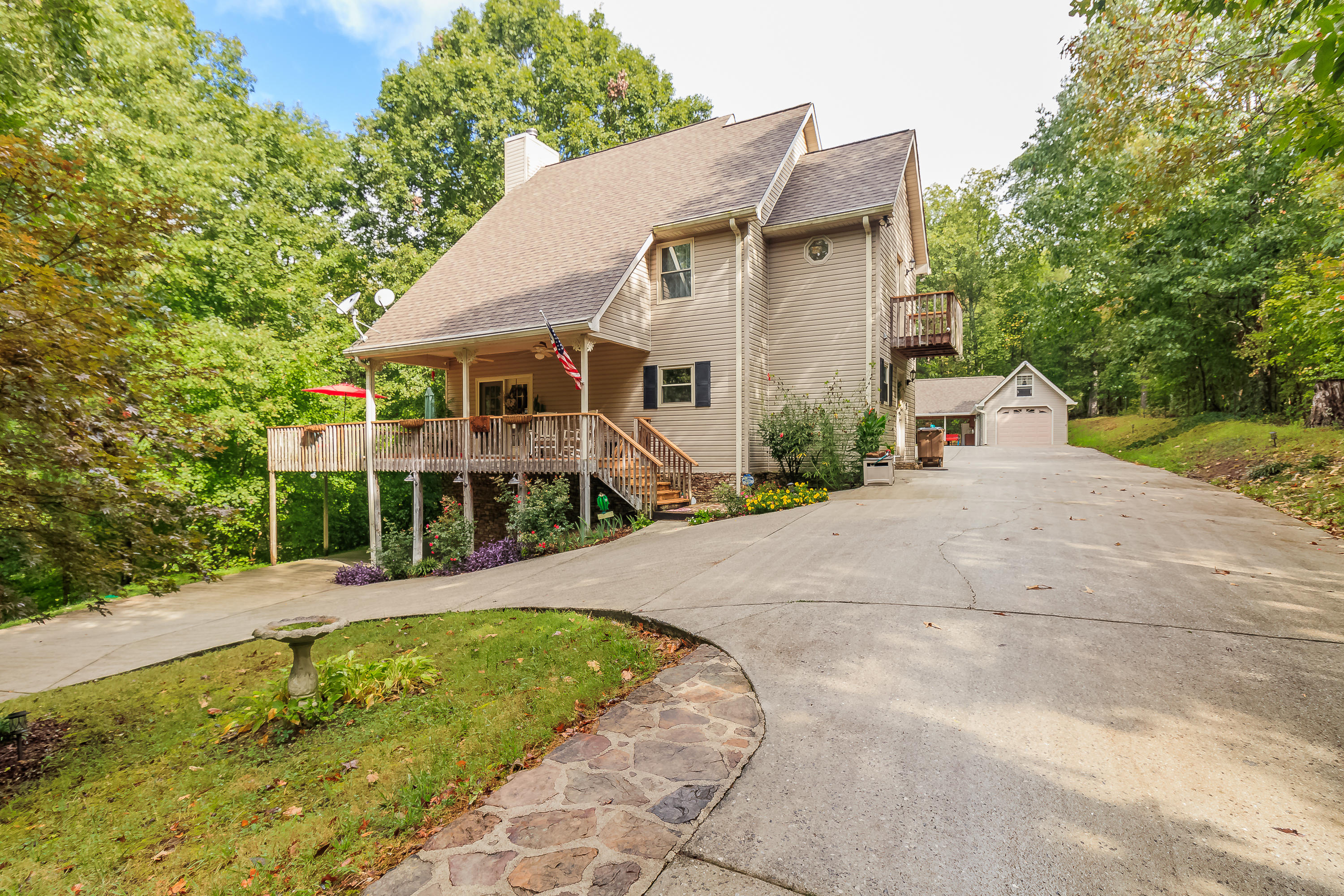 42 Dennis Pierce Road Ringgold, GA 30736 - Photo 1 of 47 42 Dennis Pierce Rd, Ringgold, GA