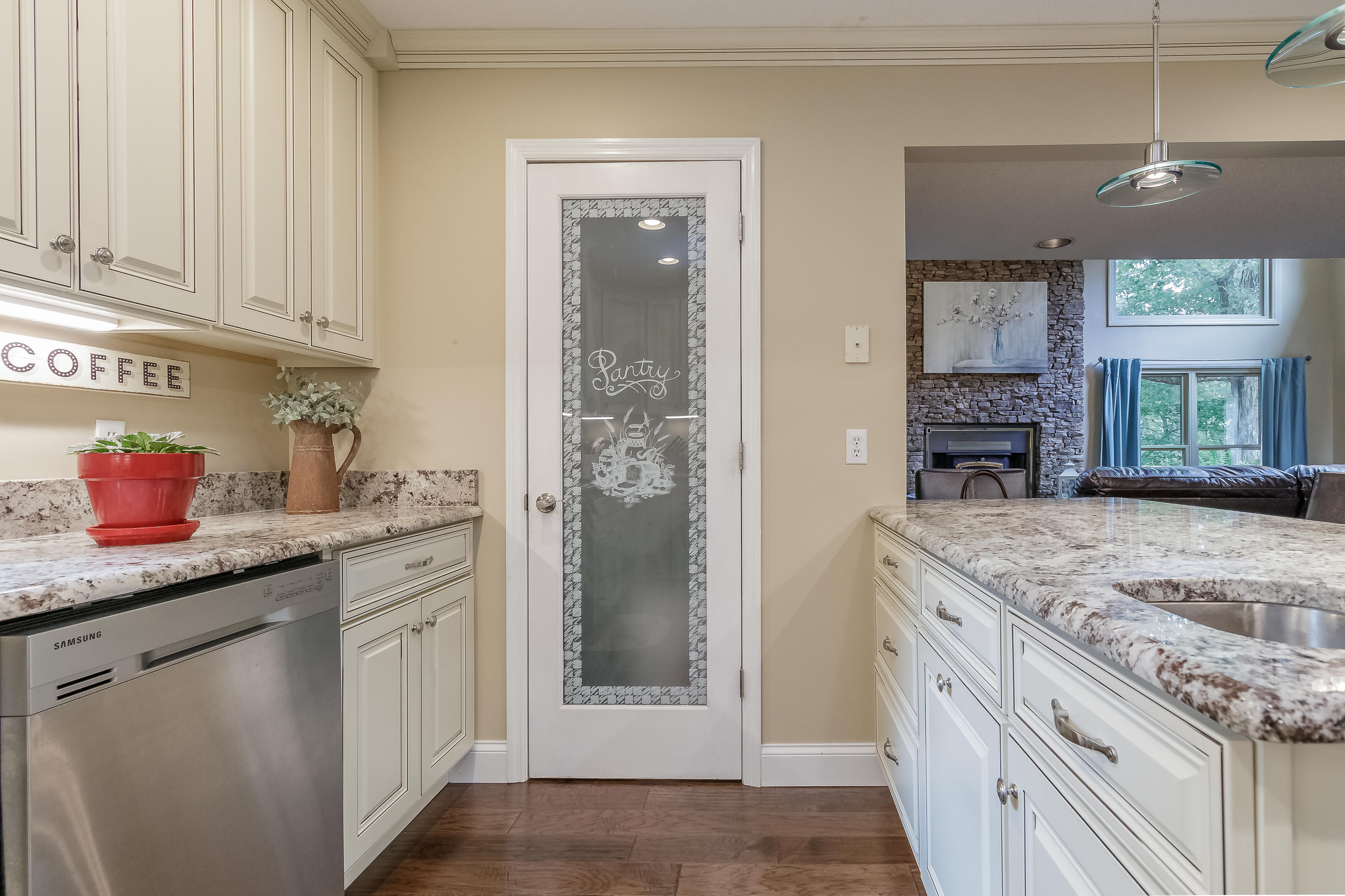 42 Dennis Pierce Road Ringgold, GA 30736 - Photo 11 of 47 Kitchen