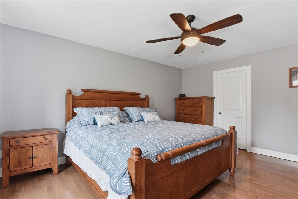32 1/2 East Howland Road Freetown, MA 02717 - Photo 26 of 42 Gallery Image 26