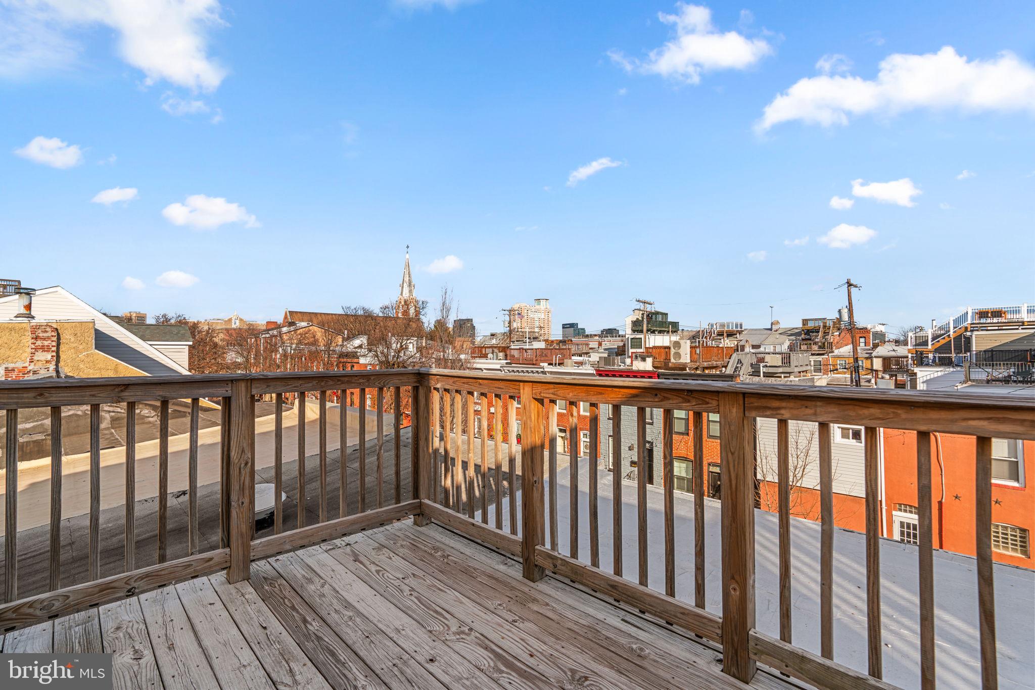 1456 Battery Avenue Baltimore, MD 21230 - Photo 27 of 31 a view of city from a roof deck