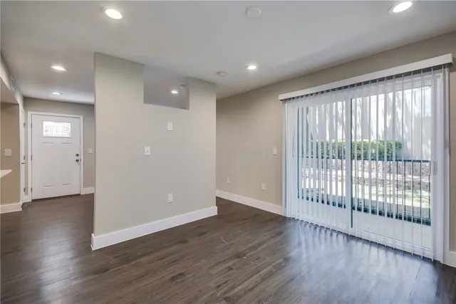 $850 | 935 La Posada Drive, Unit 142, Austin, TX 78752