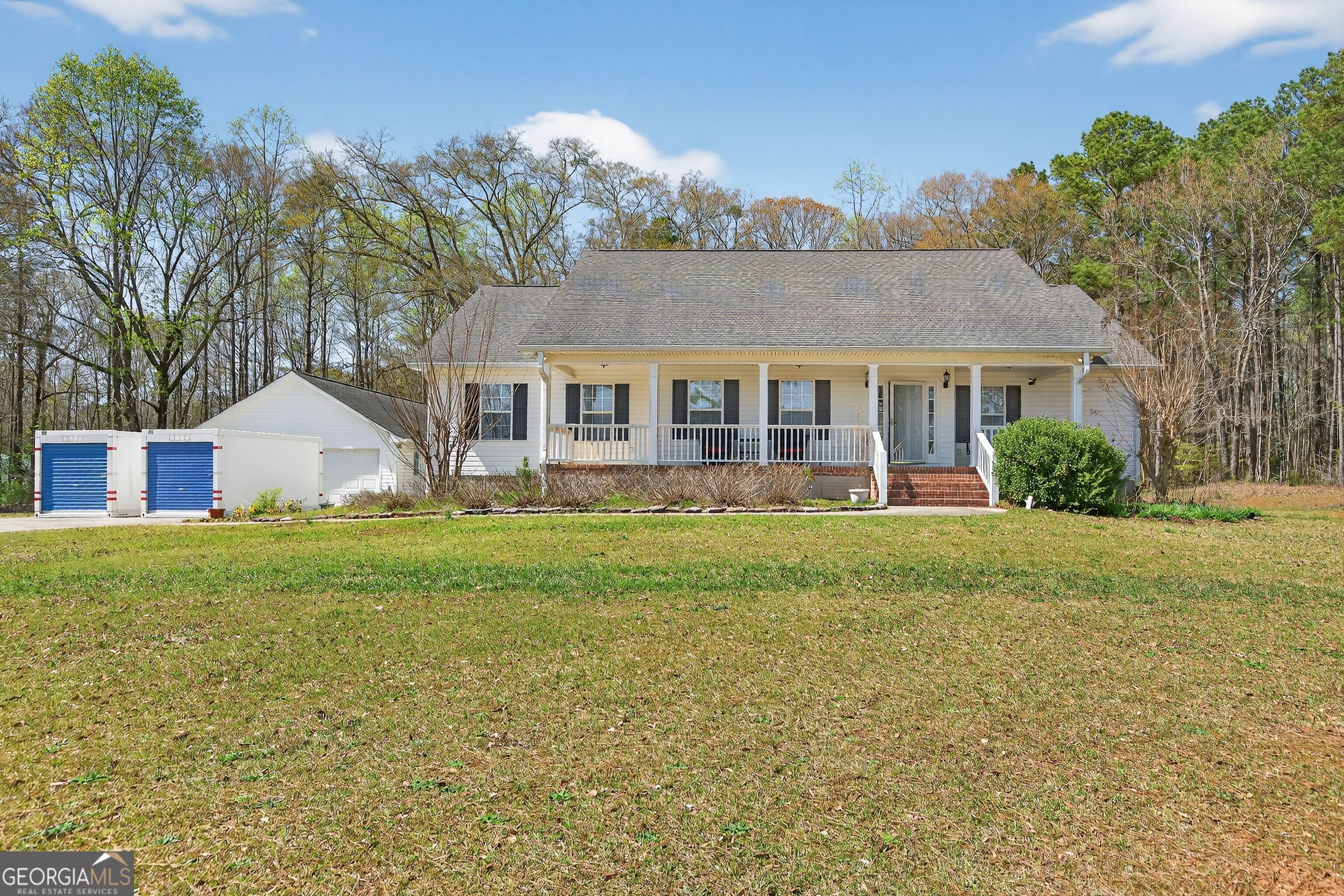 147 Little Road Newnan, GA 30263 - Photo 4 of 60