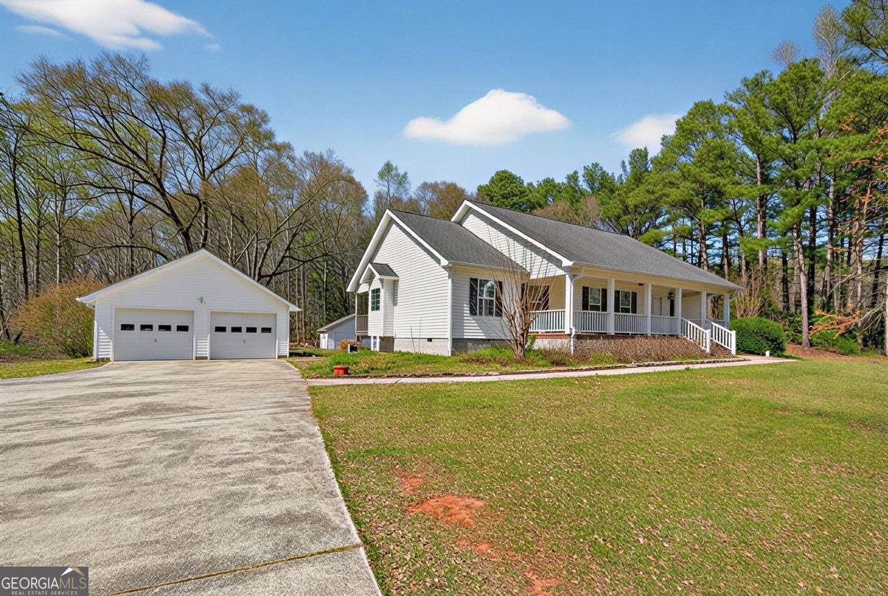 147 Little Road Newnan, GA 30263 - Photo 6 of 60