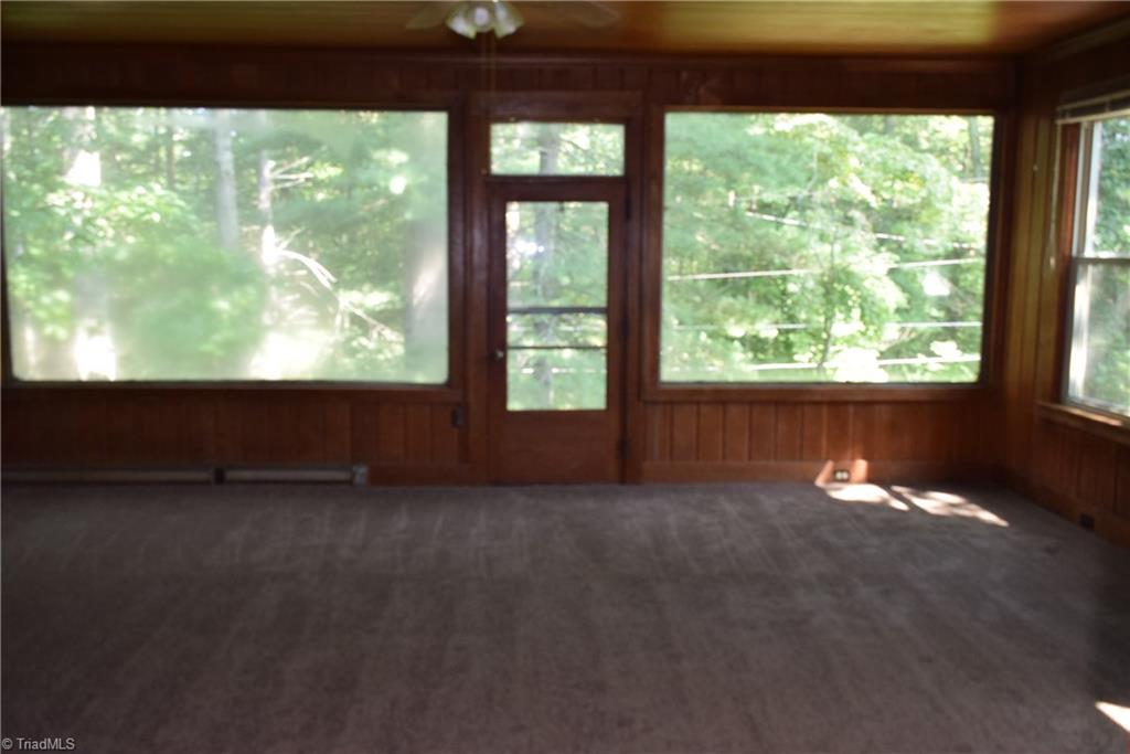 725 Country Club Road Mount Airy, NC 27030 - Photo 21 of 40 Gallery Image 21