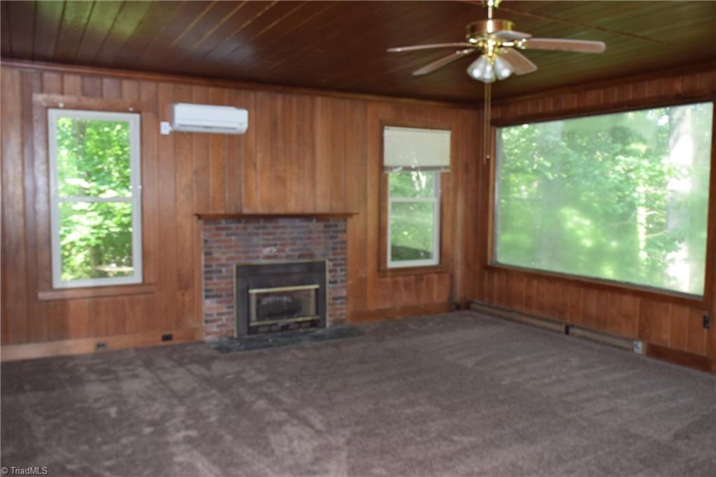 725 Country Club Road Mount Airy, NC 27030 - Photo 22 of 40 Gallery Image 22