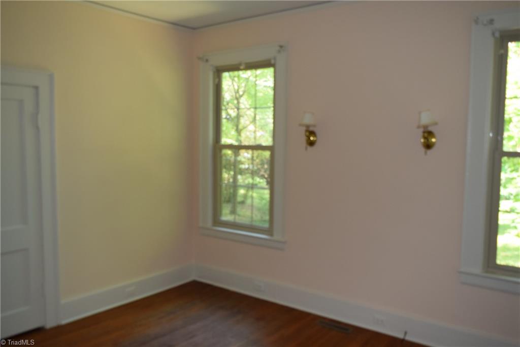 725 Country Club Road Mount Airy, NC 27030 - Photo 23 of 40 Gallery Image 23
