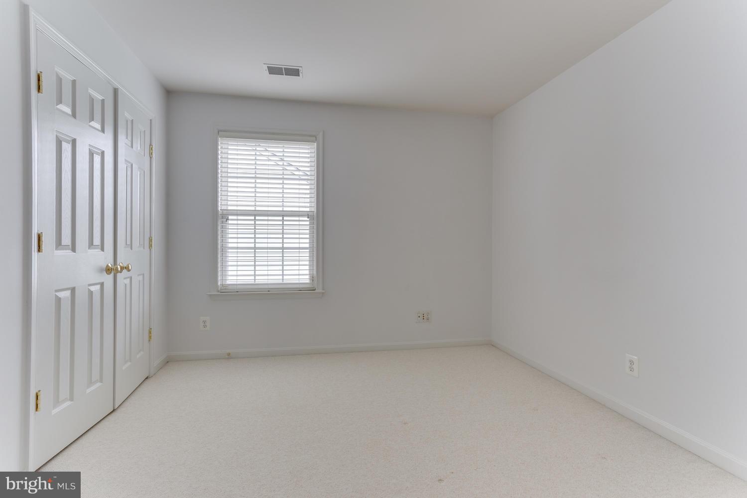 2486 Leyland Ridge Road Herndon, VA 20171 - Photo 18 of 28 Bedroom 2