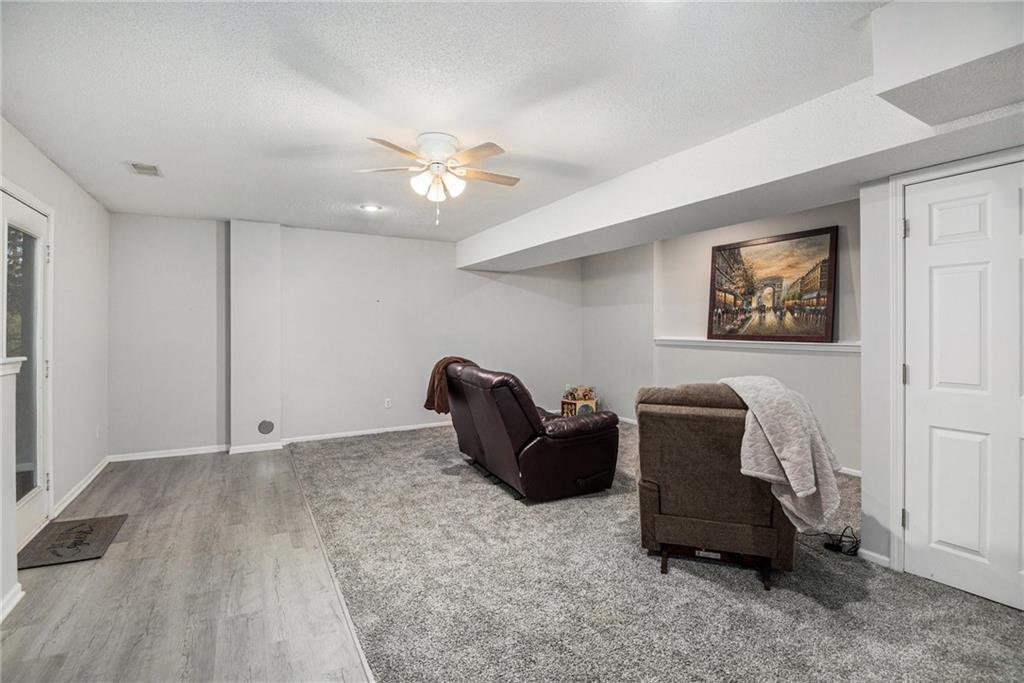 13641 West 129th Street Olathe, KS 66062 - Photo 18 of 24