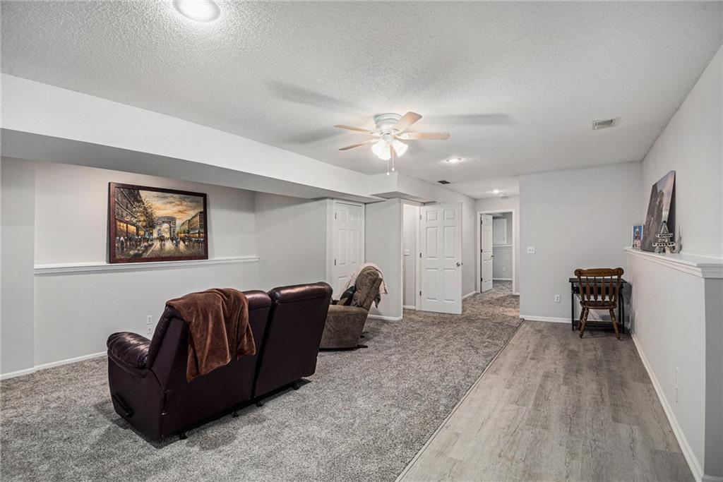 13641 West 129th Street Olathe, KS 66062 - Photo 19 of 24