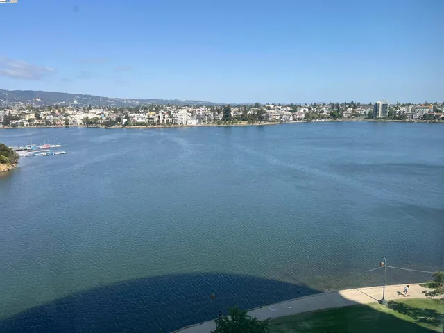 $799,000 | 1 Lakeside Drive, Unit 821, Oakland, CA 94612