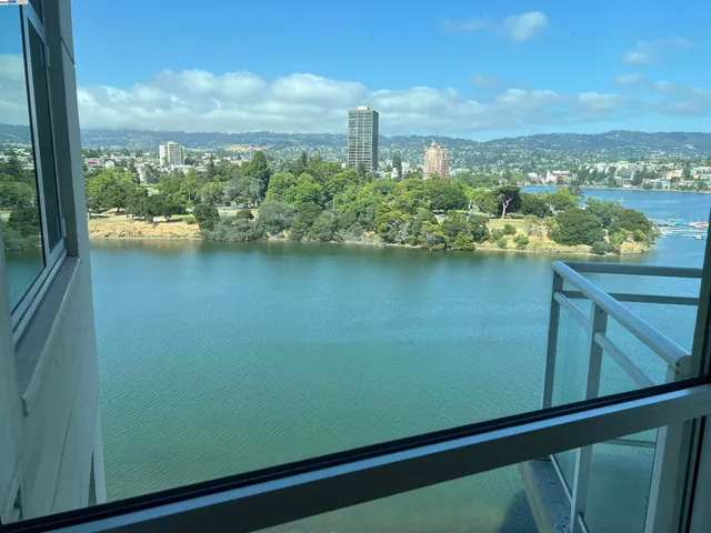 $799,000 | 1 Lakeside Drive, Unit 821, Oakland, CA 94612