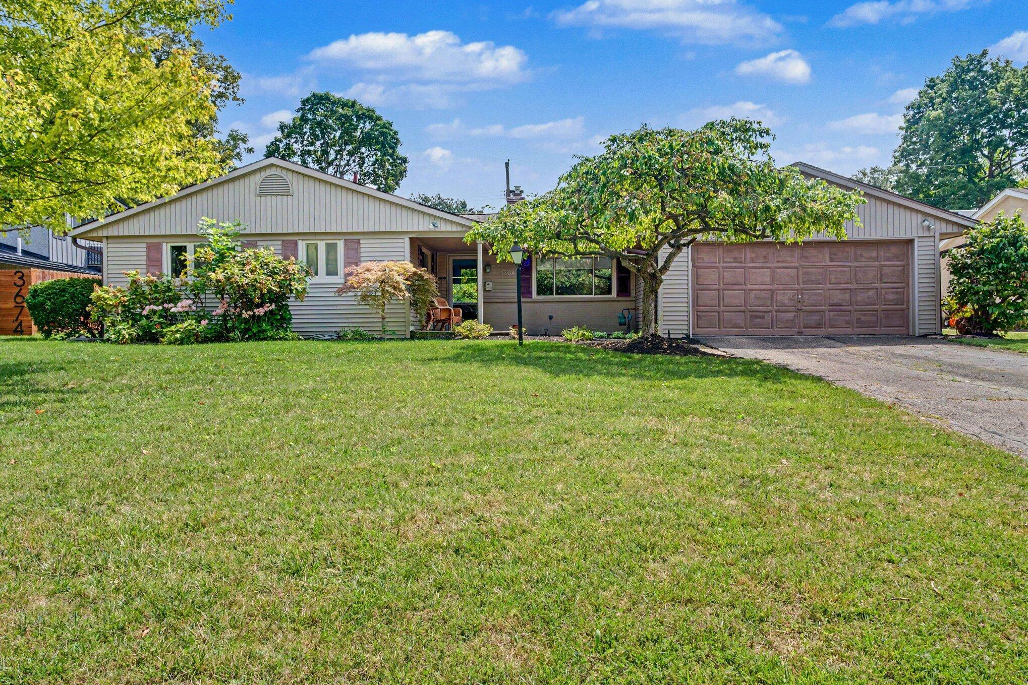 3664 Mountview Road Columbus, OH 43220 - Photo 1 of 28 3664 Mountview Rd.