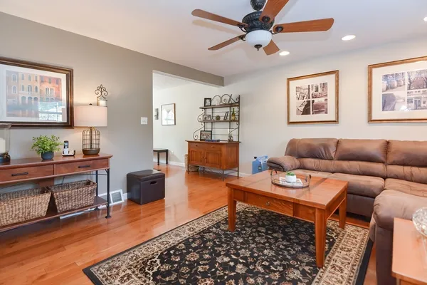 $448,000 | 25 Bayberry Circle, Unit 25, Millis, MA 02054