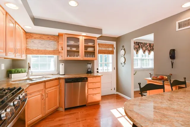 $450,000 | 25 Bayberry Circle, Unit 25, Millis, MA 02054