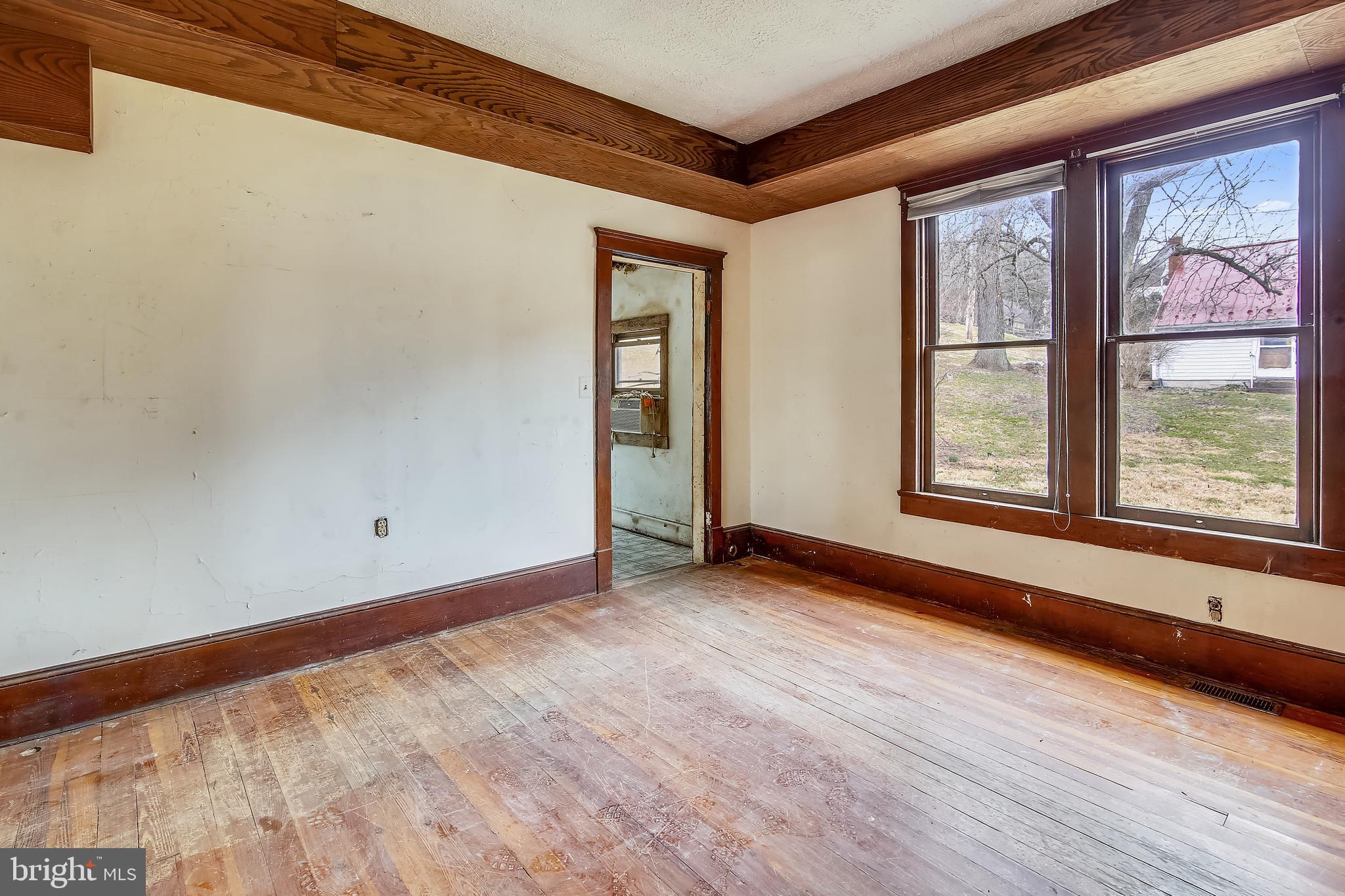 25904 Frederick Road Clarksburg, MD 20871 - Photo 8 of 20 Gallery Image 8