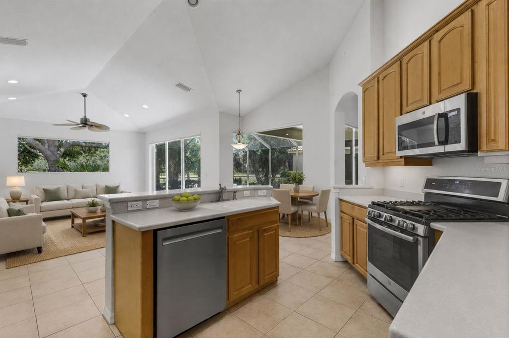 6348 Rookery Circle Bradenton, FL 34203 - Photo 31 of 55