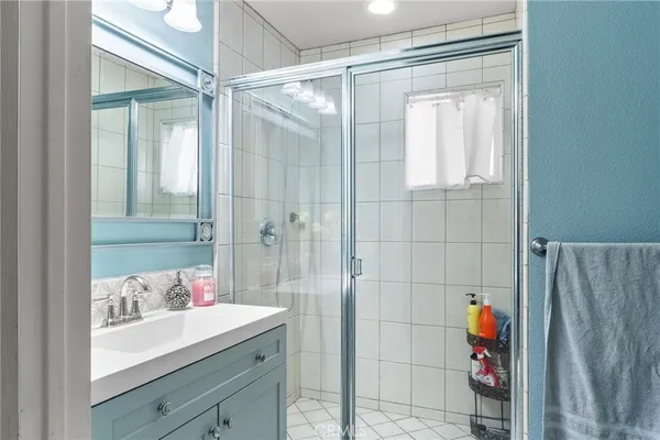 $949,999 | 947 VÃa Camino, Unit 11, Wilmington, CA 90744