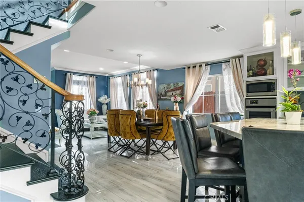 $949,999 | 947 VÃa Camino, Unit 11, Wilmington, CA 90744