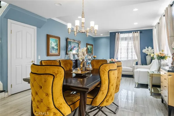 $949,999 | 947 VÃa Camino, Unit 11, Wilmington, CA 90744