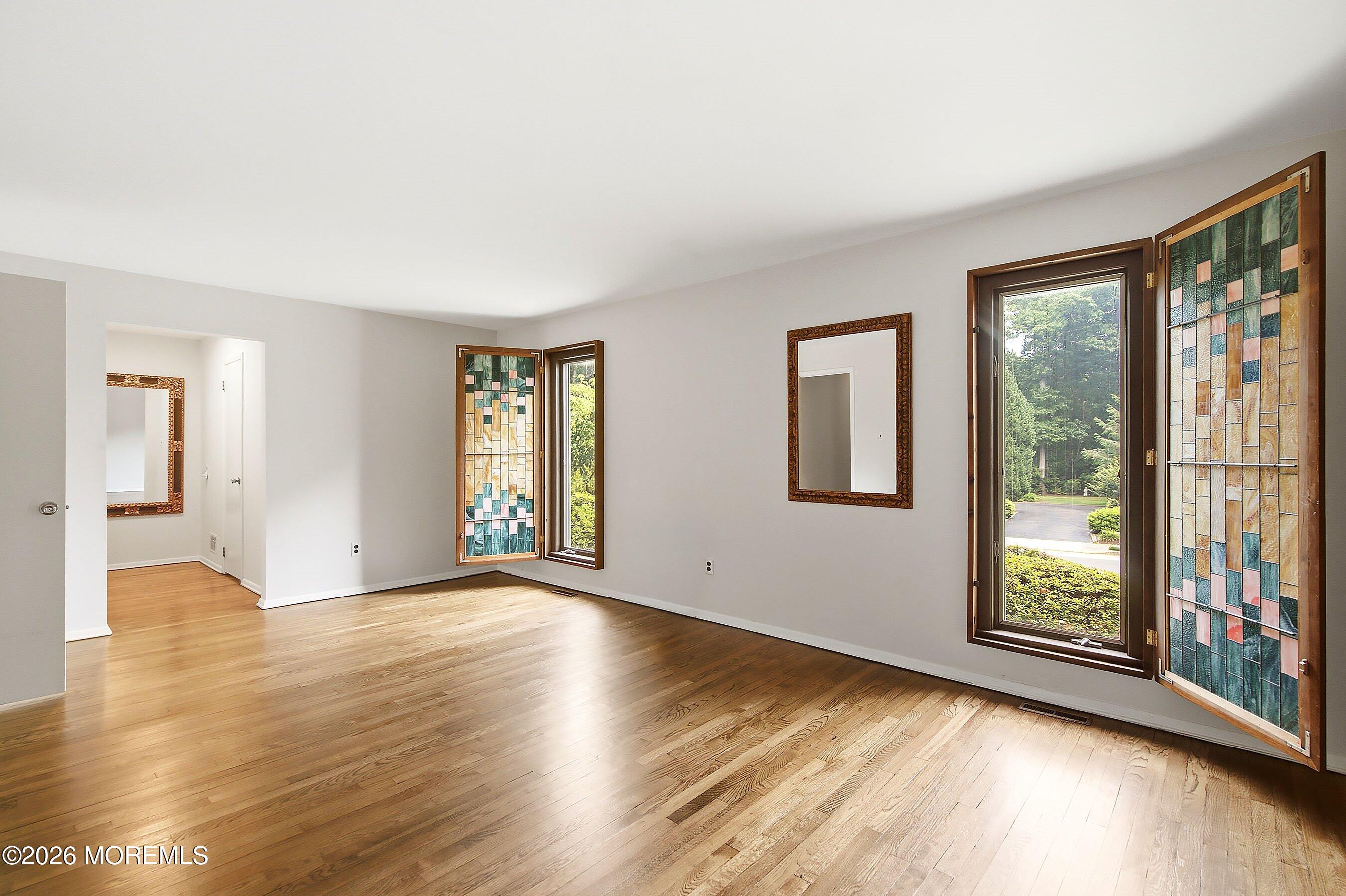 4 Bay Hill Road Leonardo, NJ 07737 - Photo 25 of 40 Primary bedroom-2