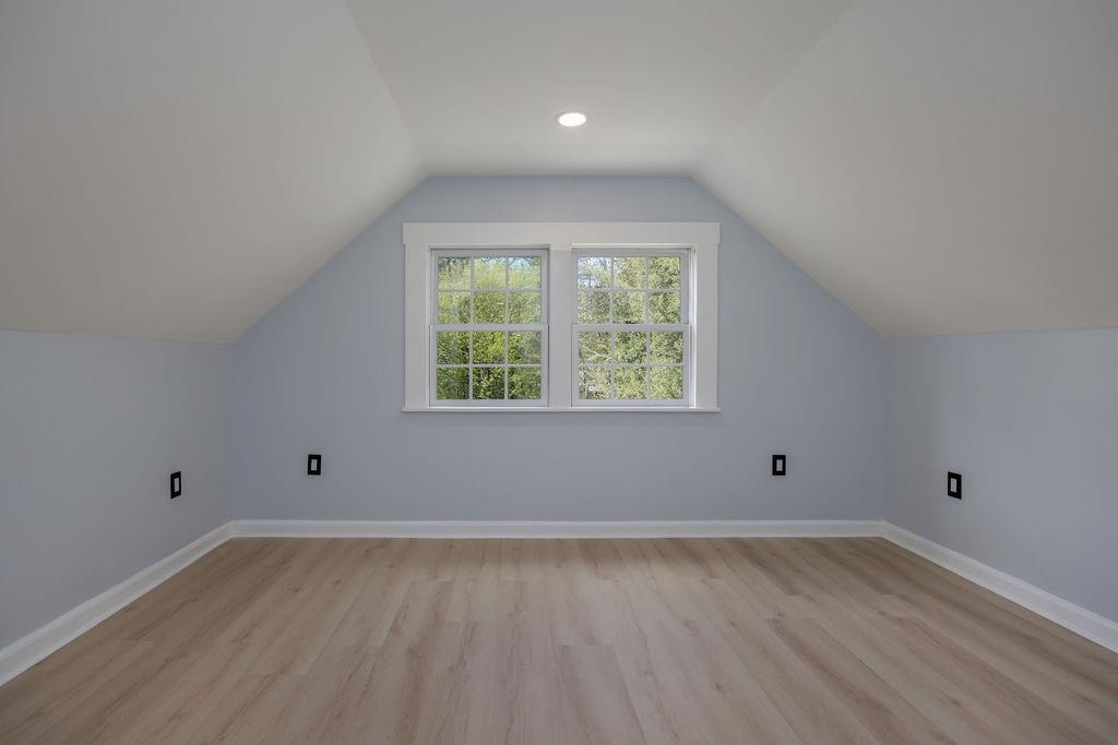 75 East Wheelock Street Hanover, NH 03755 - Photo 23 of 47