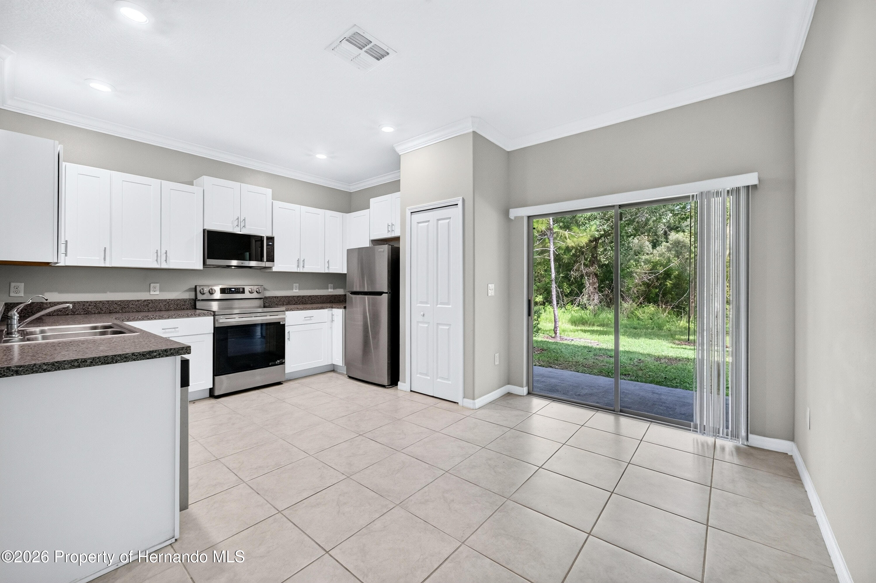 11855 Dumaine Valley Road Riverview, FL 33579 - Photo 8 of 41