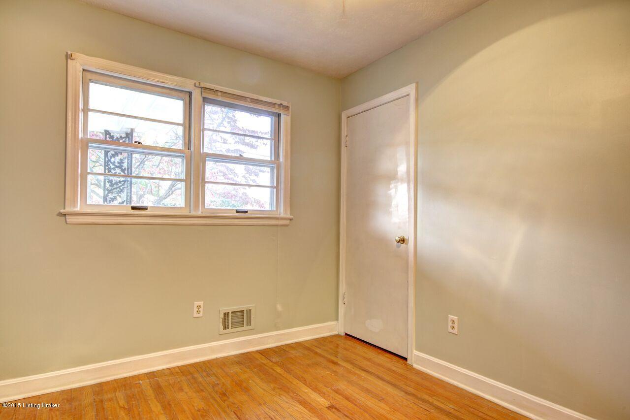 2014 Farnsley Road Louisville, KY 40216 - Photo 15 of 33 Farnsley #20