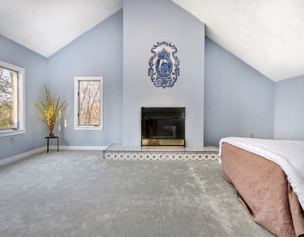 18 Juniper Ridge Road Lincoln, MA 01773 - Photo 20 of 37 Gallery Image 20