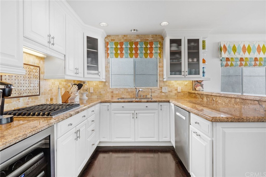 720 Manhattan Beach Boulevard Manhattan Beach, CA 90266 - Photo 13 of 37