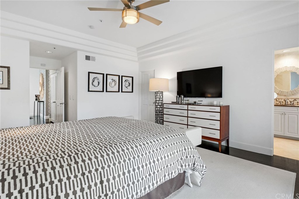 720 Manhattan Beach Boulevard Manhattan Beach, CA 90266 - Photo 23 of 37