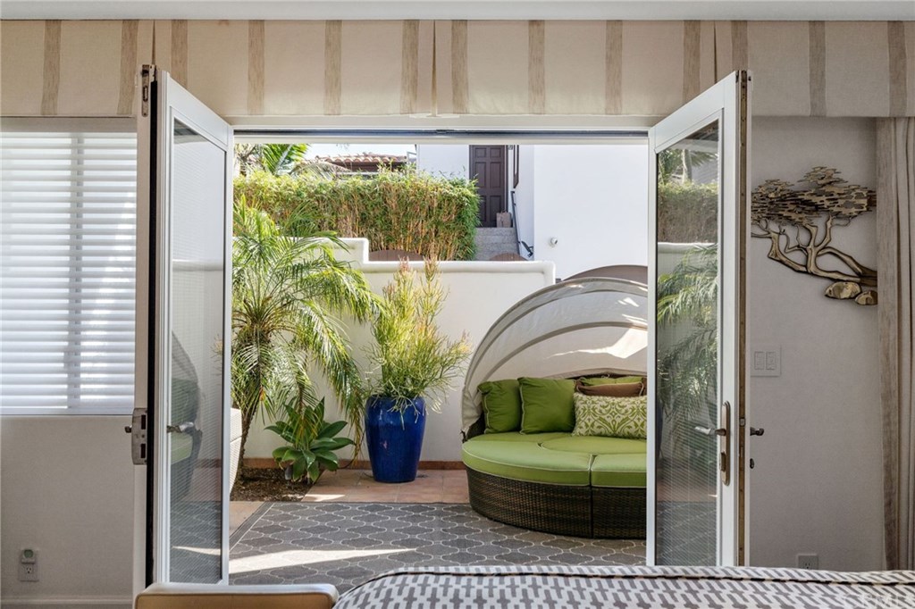 720 Manhattan Beach Boulevard Manhattan Beach, CA 90266 - Photo 27 of 37