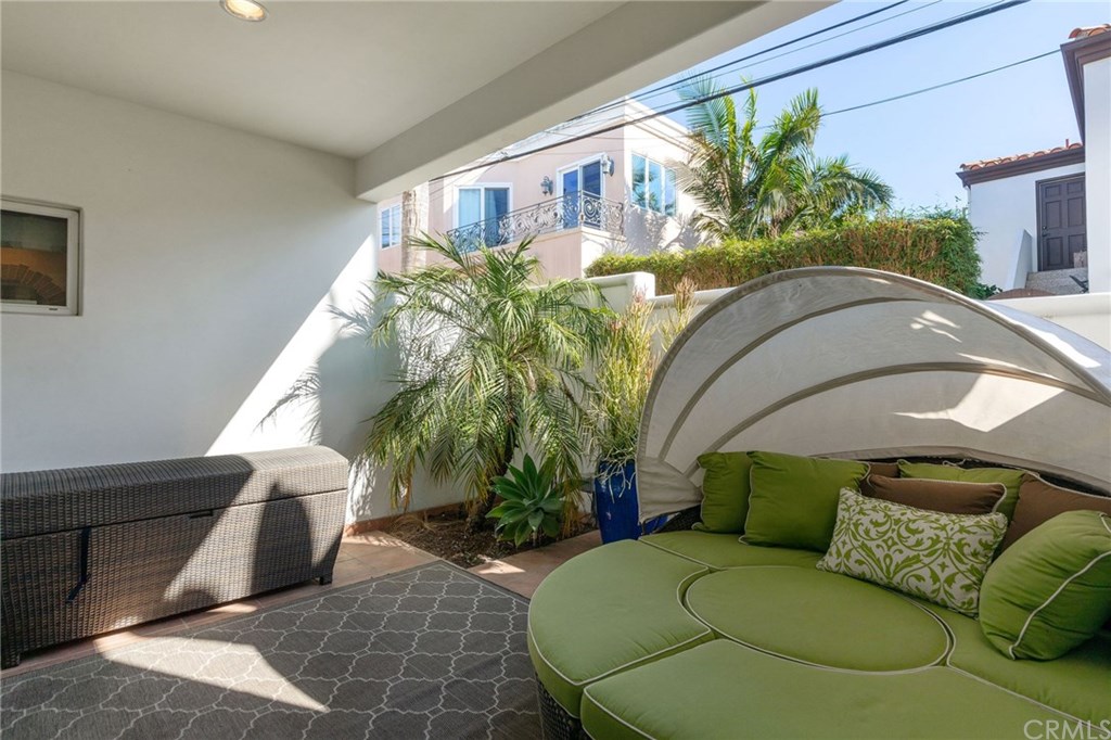 720 Manhattan Beach Boulevard Manhattan Beach, CA 90266 - Photo 28 of 37
