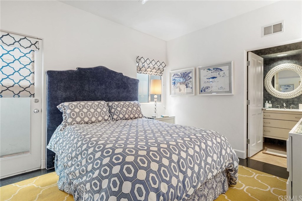 720 Manhattan Beach Boulevard Manhattan Beach, CA 90266 - Photo 29 of 37