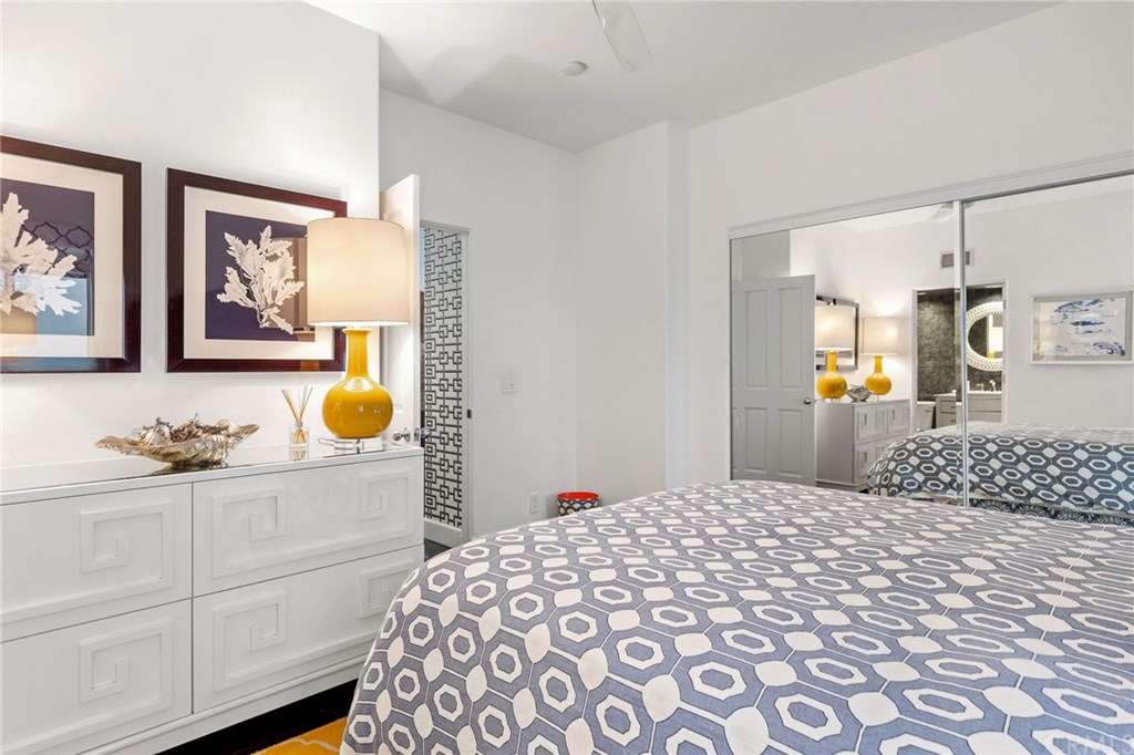 720 Manhattan Beach Boulevard Manhattan Beach, CA 90266 - Photo 30 of 37