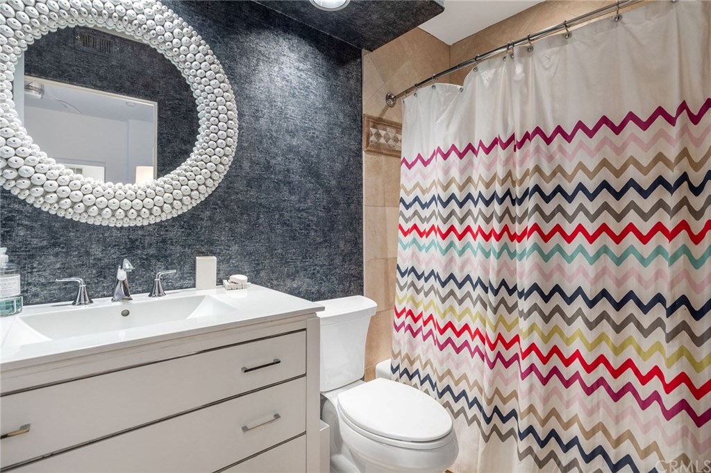 720 Manhattan Beach Boulevard Manhattan Beach, CA 90266 - Photo 31 of 37