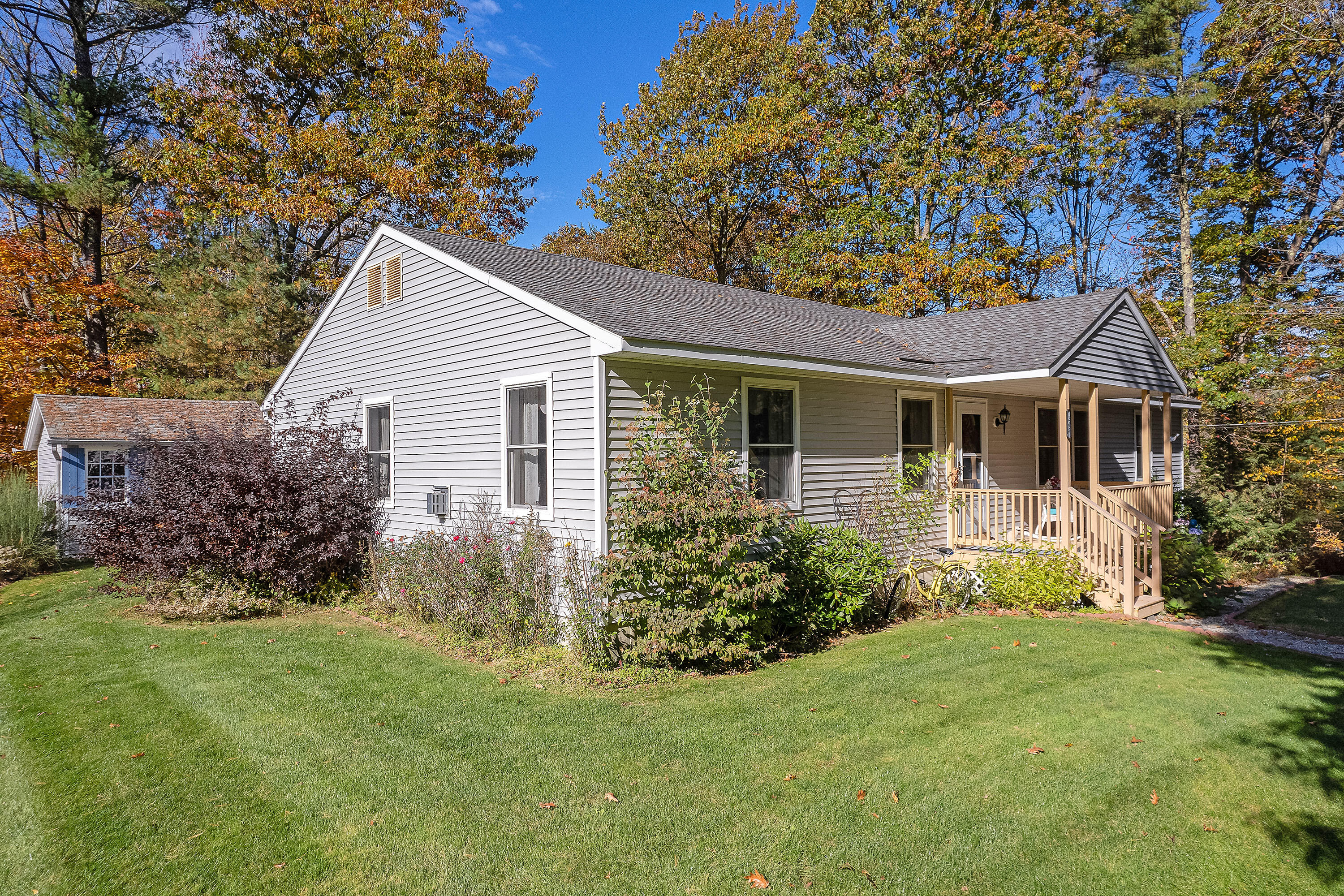 242 Ridge Road York, ME 03909 - Photo 5 of 50 242 Ridge Rd, York