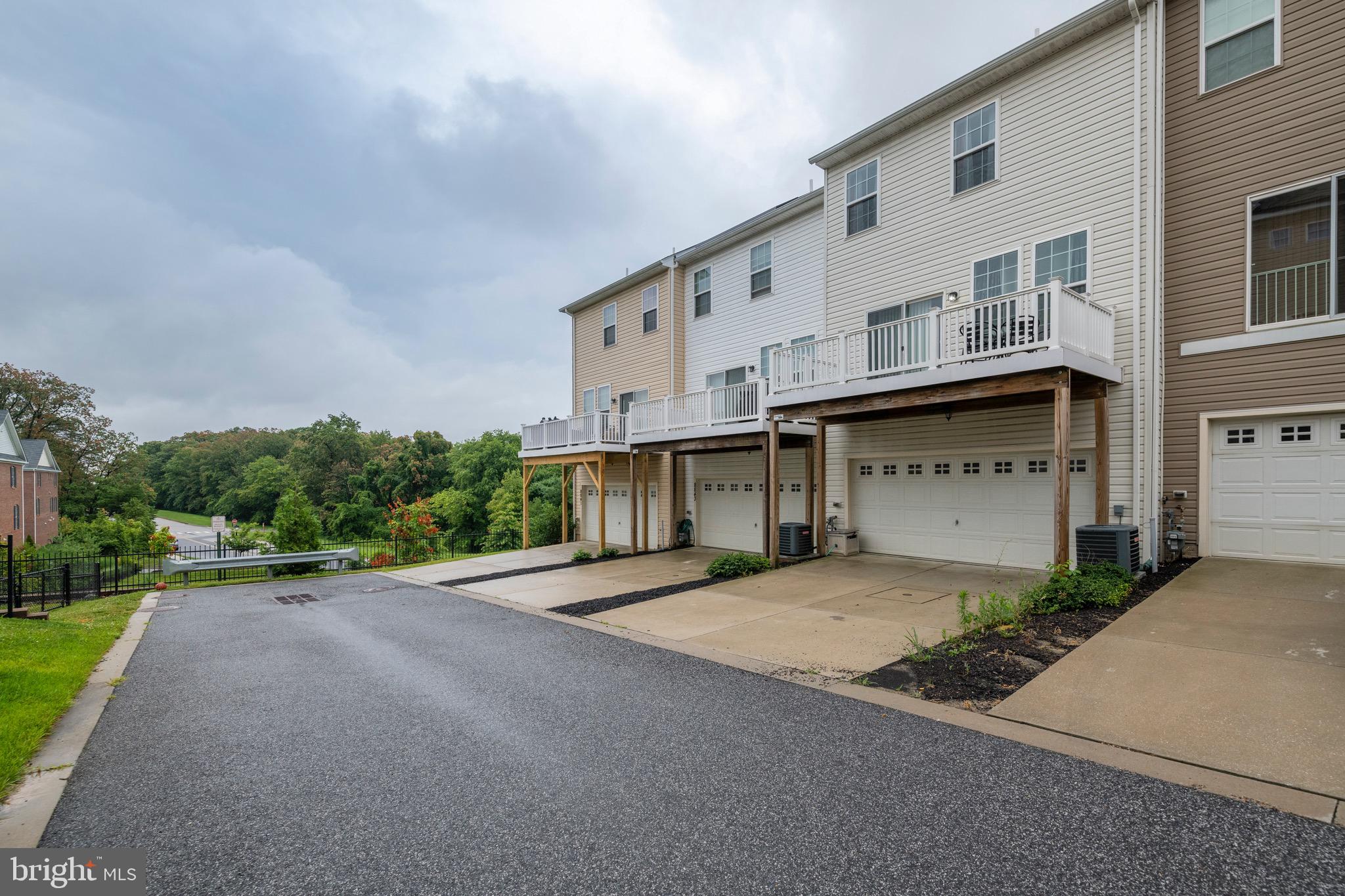 8845 Delegge Road Baltimore, MD 21237 - Photo 44 of 44 Rear Access
