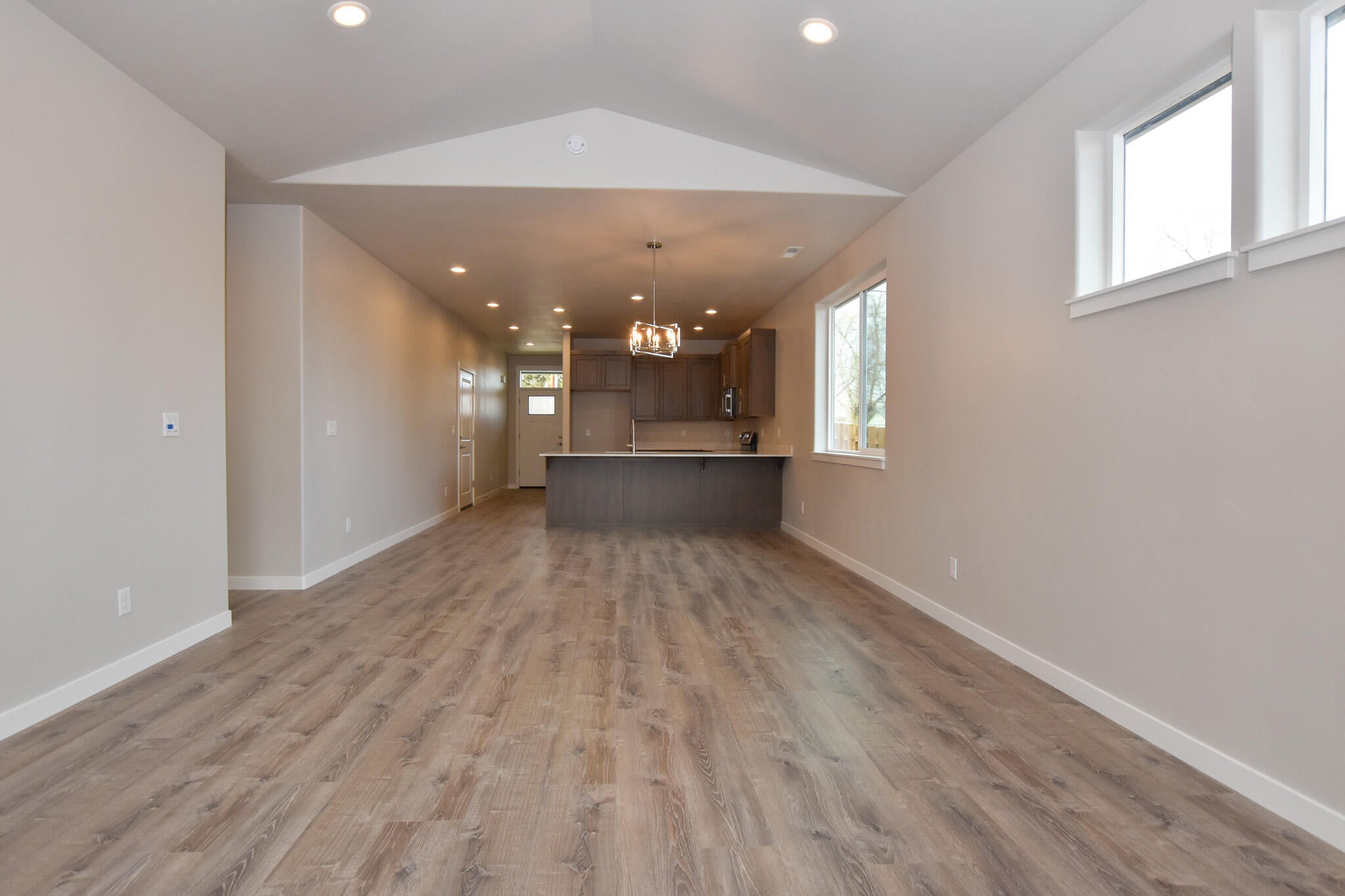 2364 Southwest 25th Street Redmond, OR 97756 - Photo 10 of 22 #11