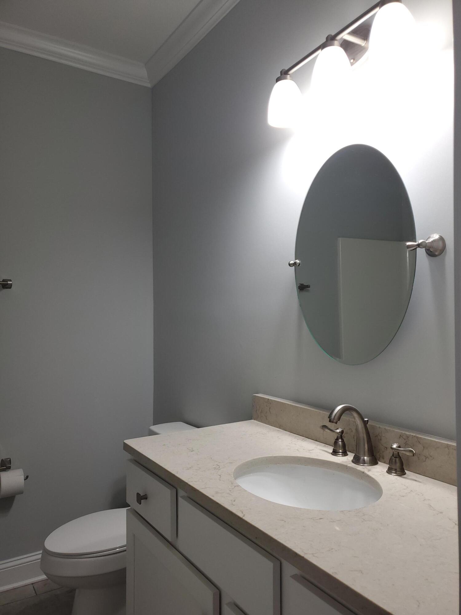 720 Pasture Ridge Road Piney Flats, TN 37686 - Photo 15 of 26 bathroom