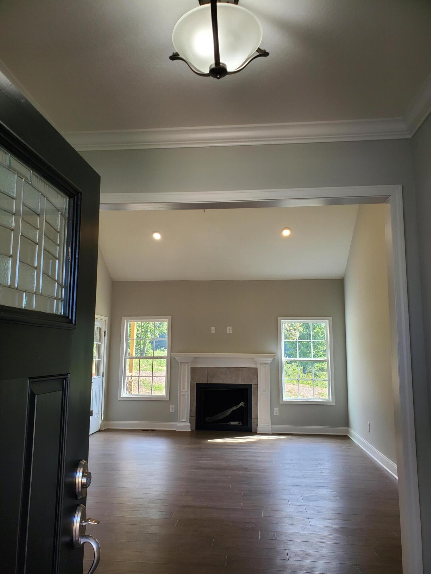 720 Pasture Ridge Road Piney Flats, TN 37686 - Photo 5 of 26 Entry