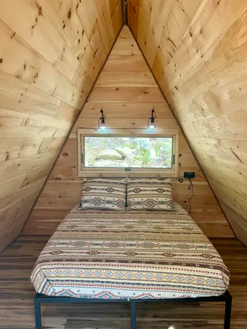 $899,900 | 859 Maine Street, Stoneham, ME 04231