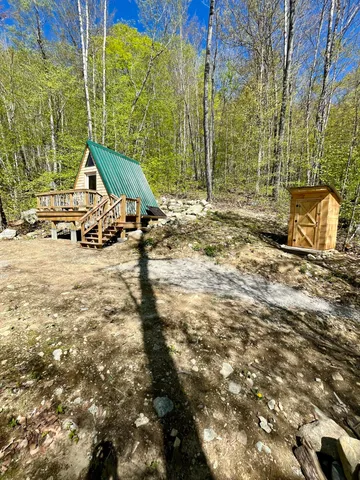 $899,900 | 859 Maine Street, Stoneham, ME 04231