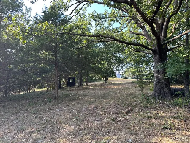 $429,000 | 18759 Maries Road 308, Belle, MO 65013