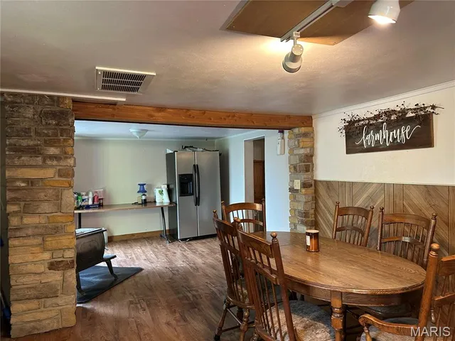 $450,000 | 18759 Maries Road 308, Belle, MO 65013