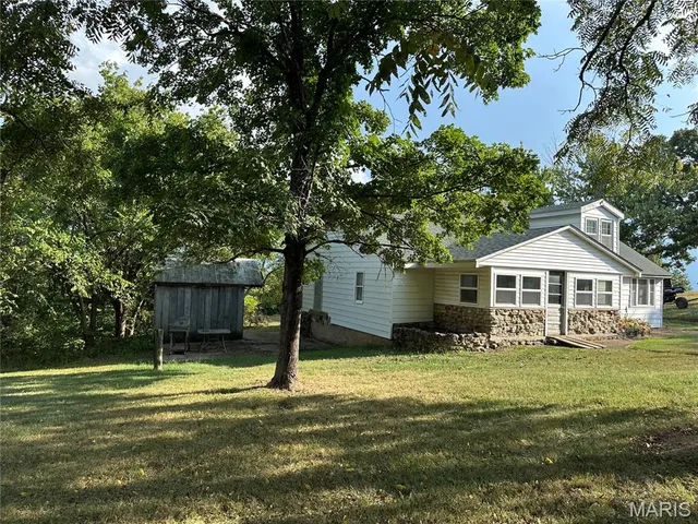 $429,000 | 18759 Maries Road 308, Belle, MO 65013