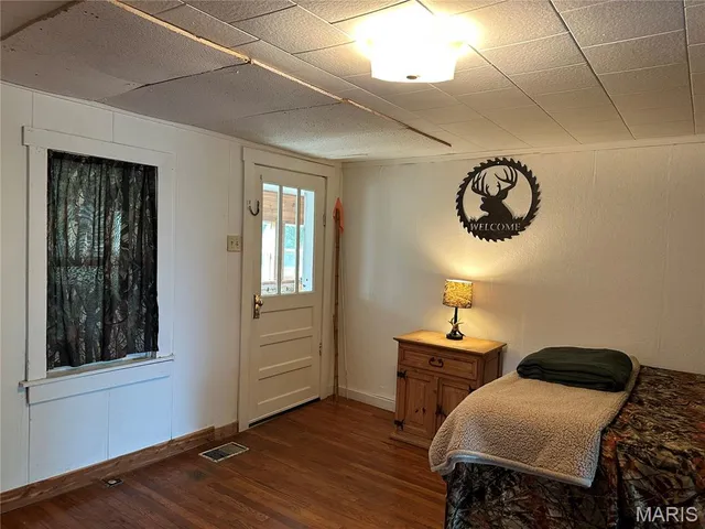 $450,000 | 18759 Maries Road 308, Belle, MO 65013