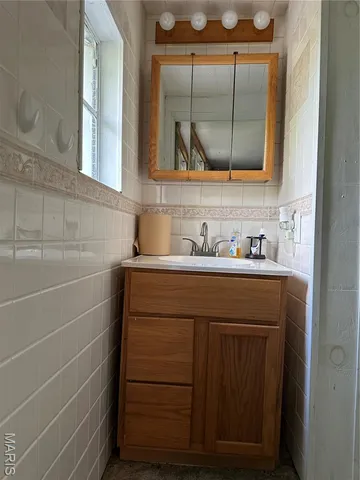 $429,000 | 18759 Maries Road 308, Belle, MO 65013