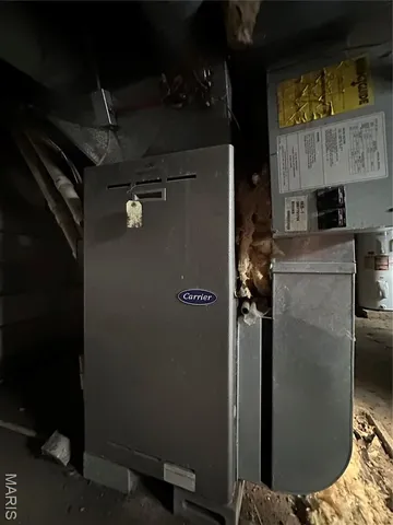 $429,000 | 18759 Maries Road 308, Belle, MO 65013