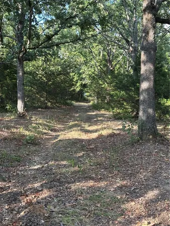 $409,000 | 18759 Maries Road 308, Belle, MO 65013